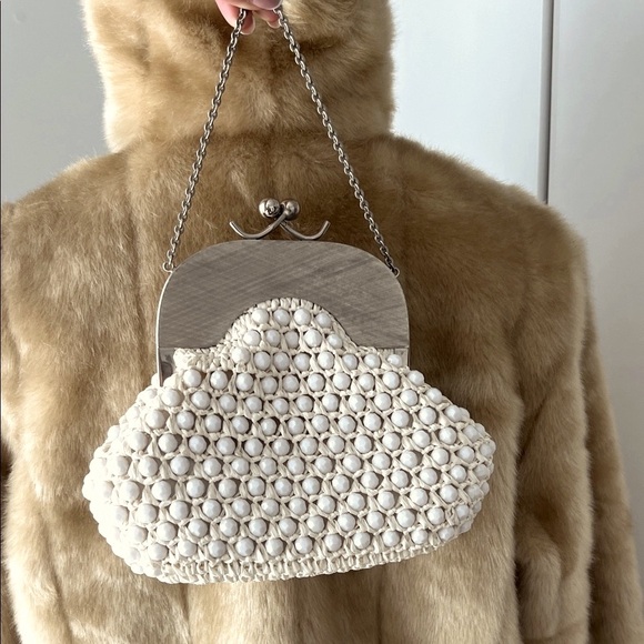 Jana Handbags - Vintage White Beaded Clutch